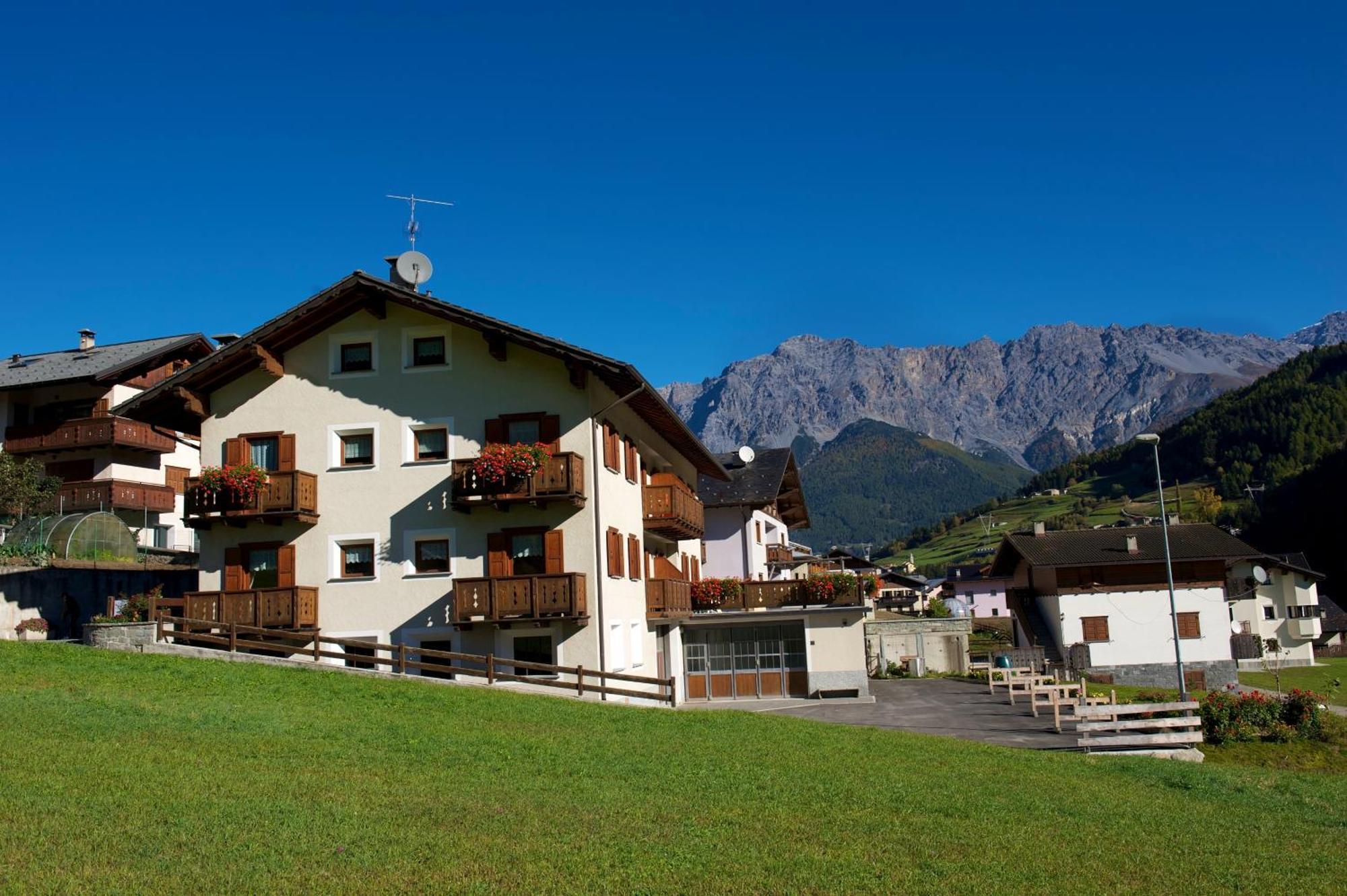 Casa Sofia Valdisotto Exterior foto